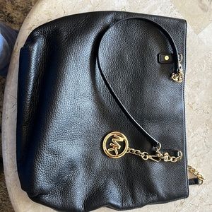 Beautiful Michael Kors Shoulder Bag